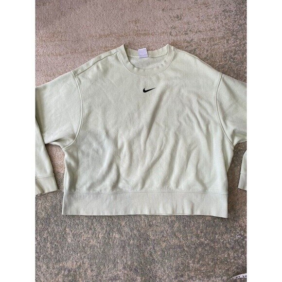 Nike Sweatshirt Womens 1X Green Center Swoosh Oversized Streetwear Crew Neck - Picture 1 of 6
